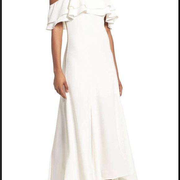 NEW C/MEO COLLECTIVE Translation Cold Shoulder GOWN SIZE M. - Picture 5 of 7